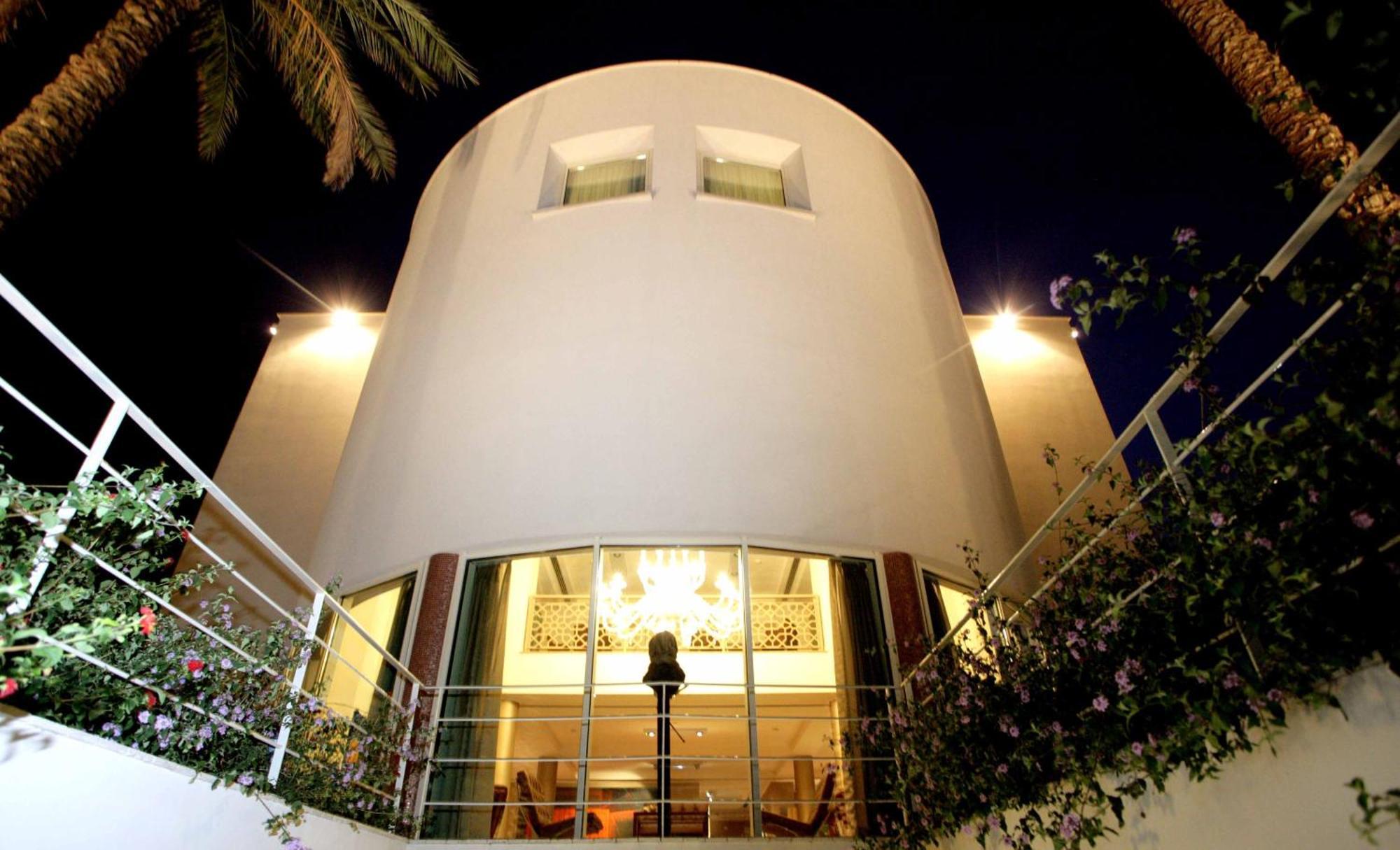 Palazzo Giordano Bruno Hotel โนลา ภายนอก รูปภาพ