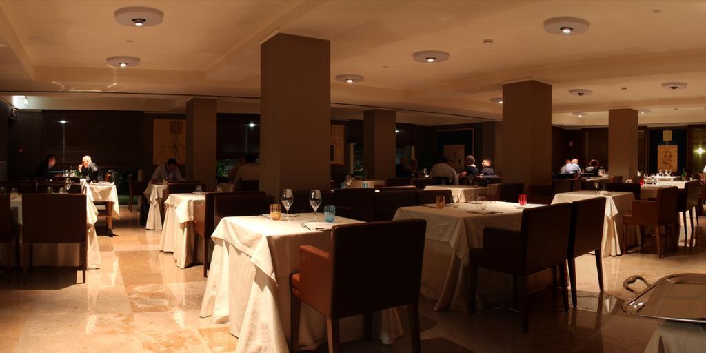 Palazzo Giordano Bruno Hotel โนลา ภายนอก รูปภาพ