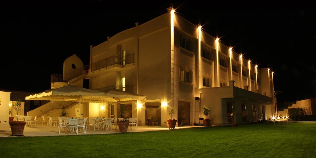 Palazzo Giordano Bruno Hotel โนลา ภายนอก รูปภาพ