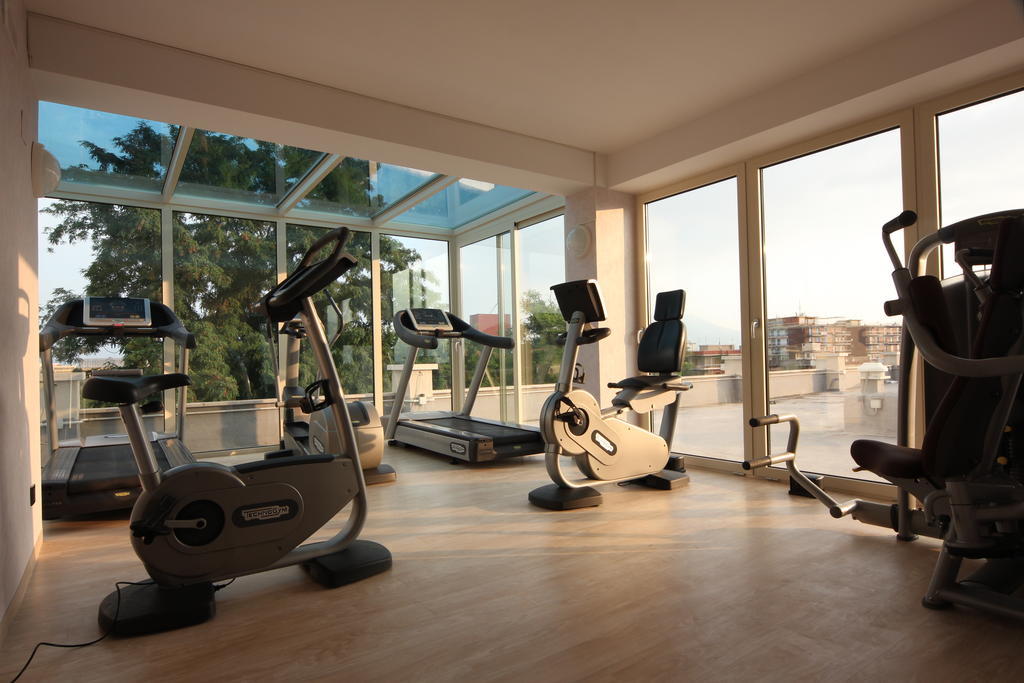 Palazzo Giordano Bruno Hotel โนลา ภายนอก รูปภาพ